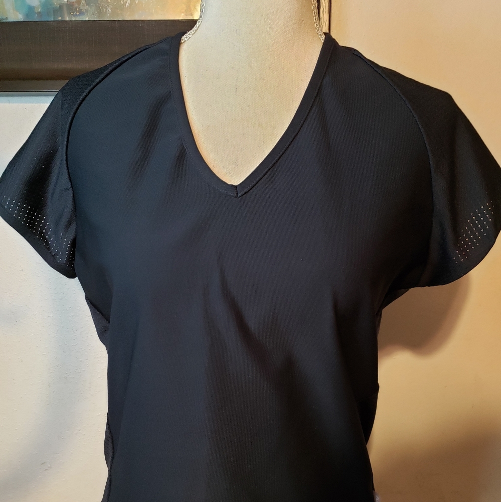 Nike Performance Top - Picture 6 of 6